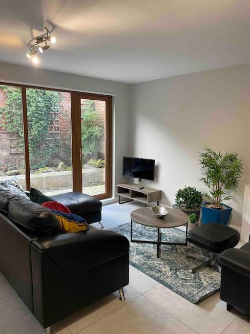 Close To Belfast City Centre.Modern Opened Planned Exteriör bild